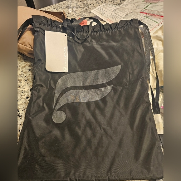 Fabletics Black Drawstring Backpack - Picture 4 of 9